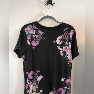 Lucky Brand women’s t shirts black with purple floral design